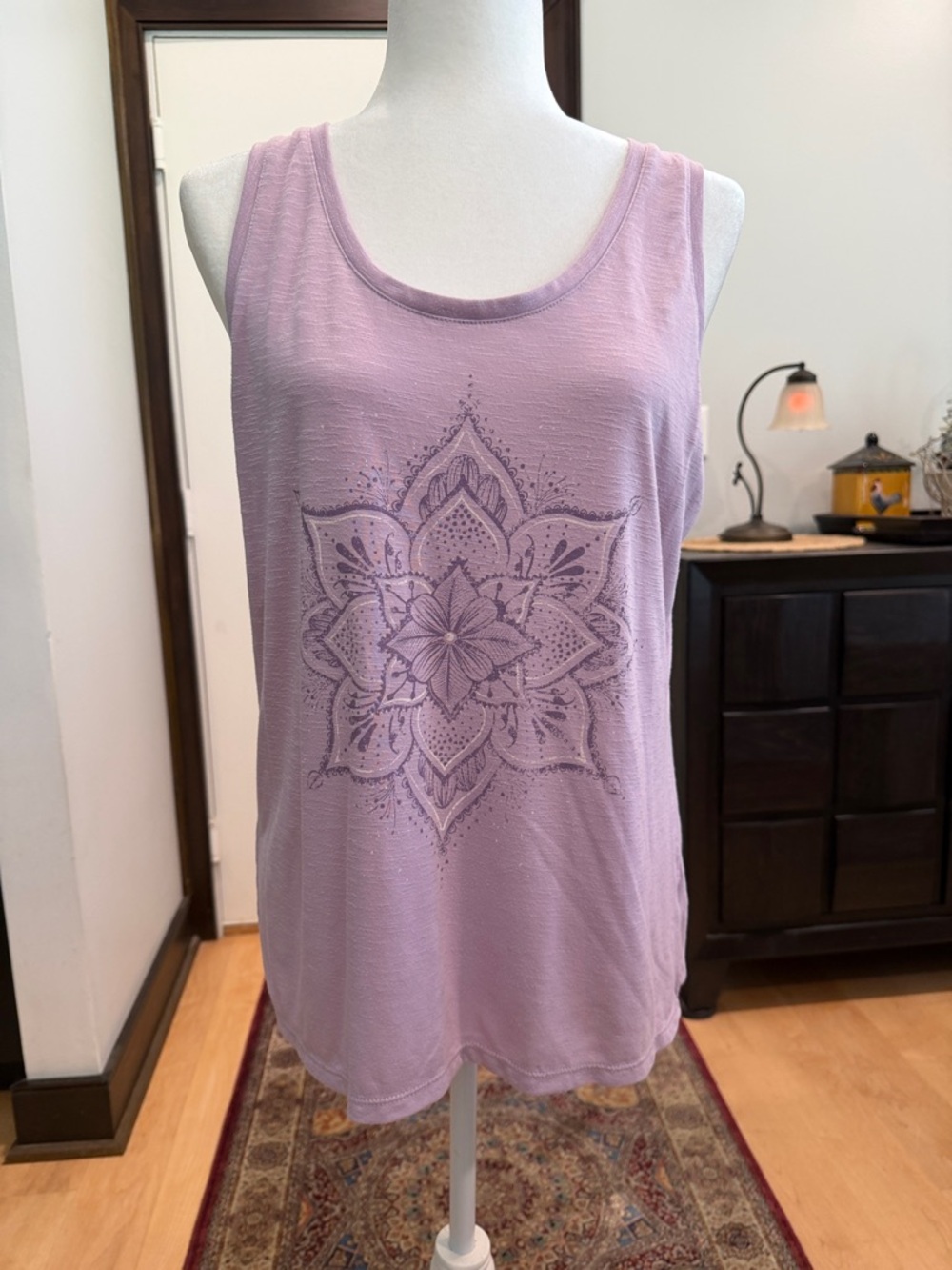 GAIAM Lilac Scoop Neck Tank with Mandala Motif